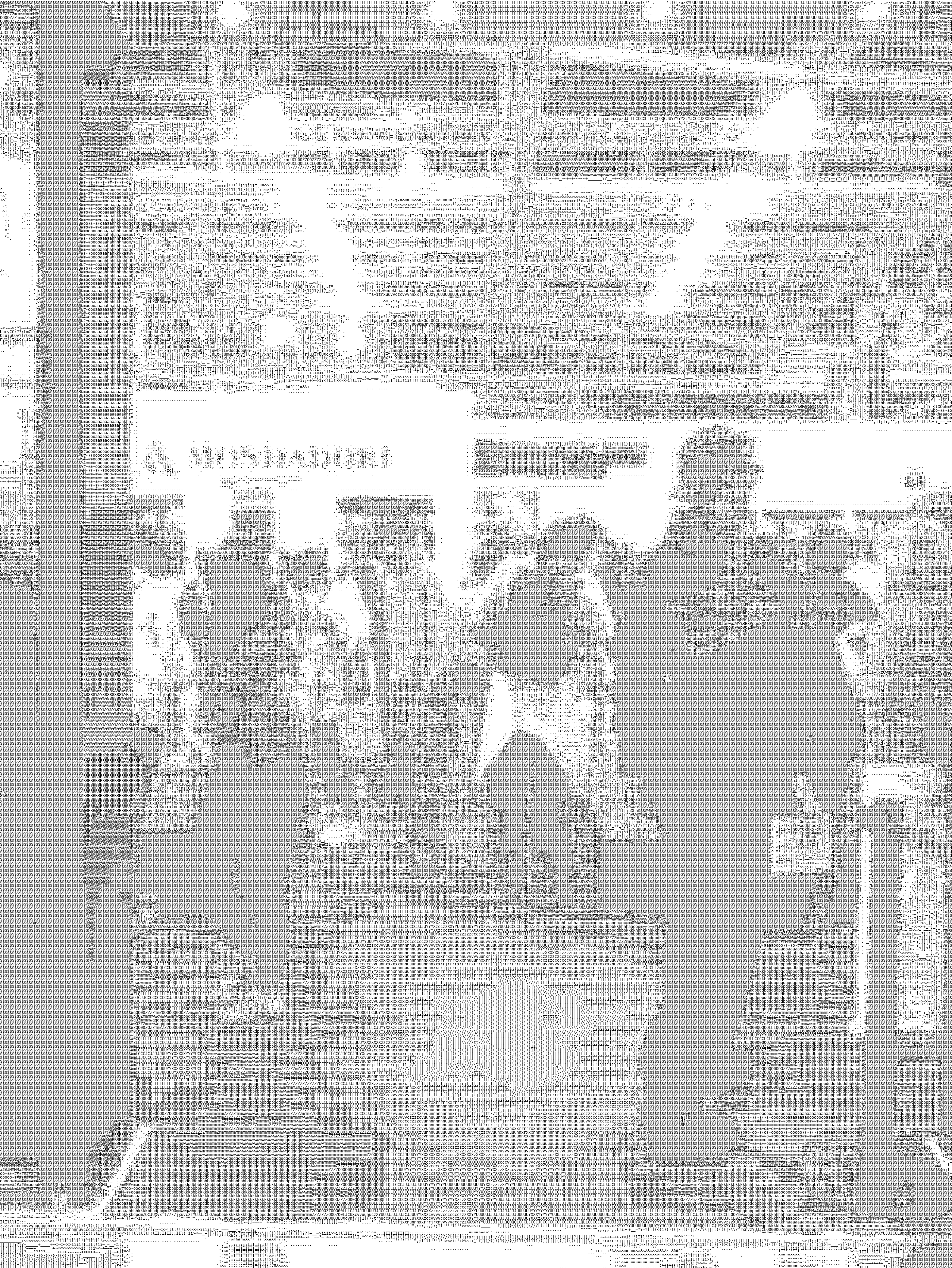 L’ingresso dello stand Mondadori al Salone del Libro, con l’autore che si allontana tra i visitatori